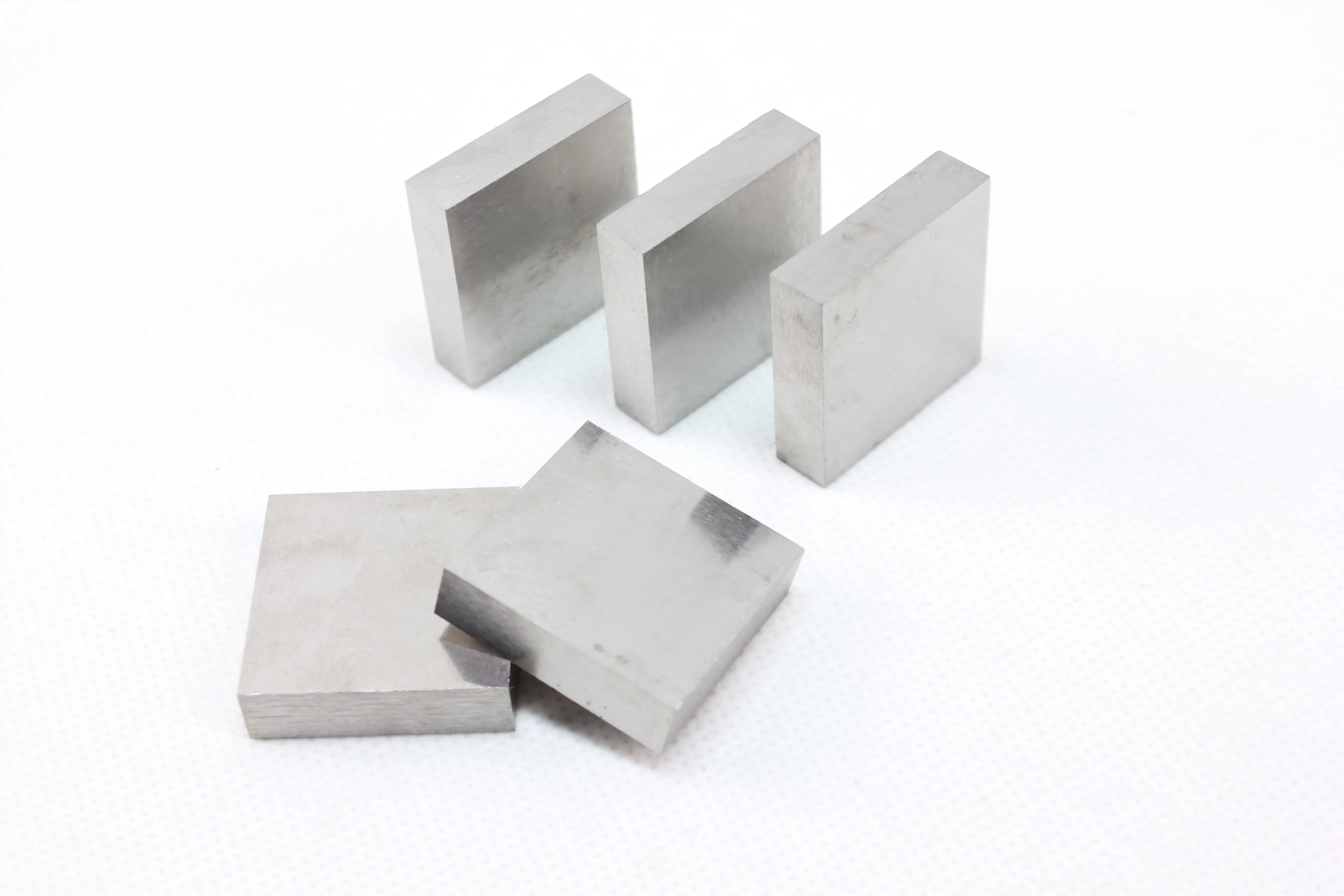 W1 grade pure tungsten block &ge;99.95% purity-Zhuzhou Jiuding Metal